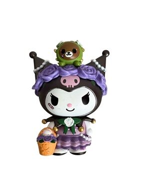Tokidoki Kuromi My Melody Garden Tea Party Series Kuromi & Bloom Figure Vinyl